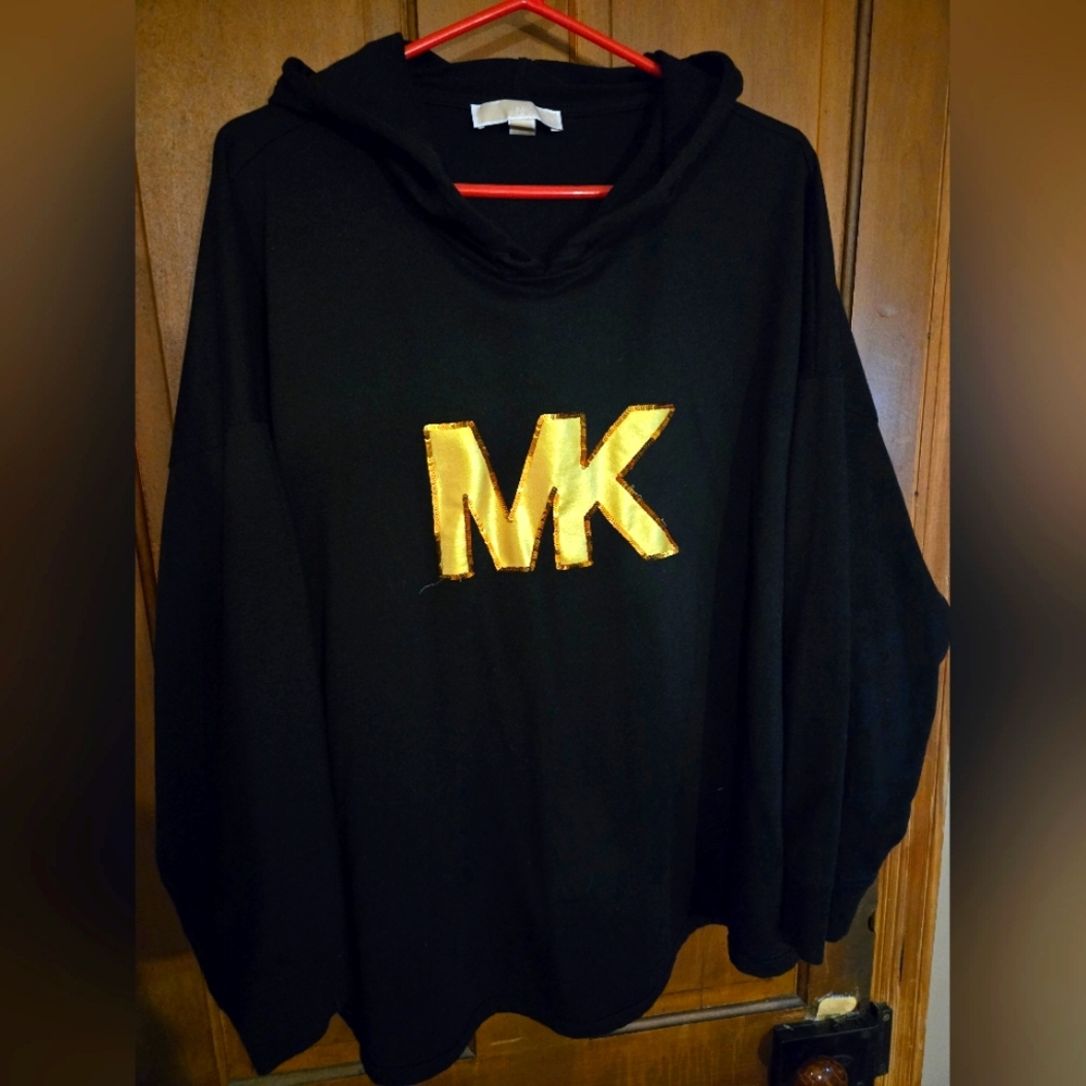 Black and Gold Women's Top
